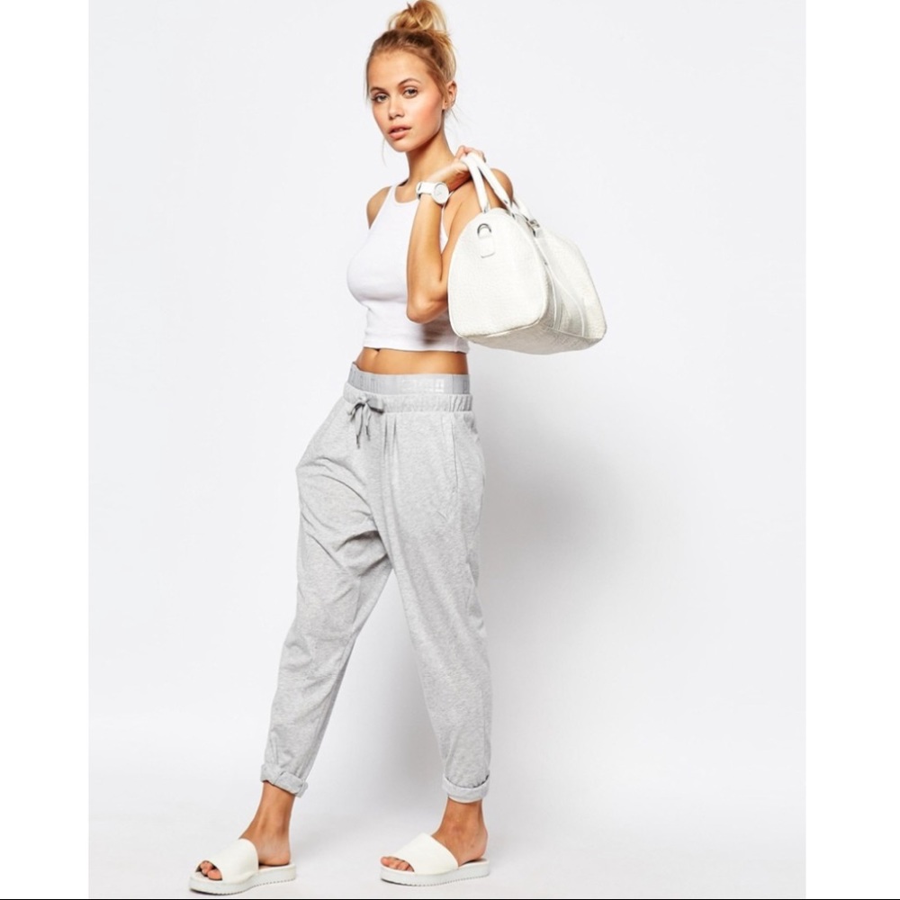 Puma Jersey Knit Exposed Waistband Drawstring Tapered Jogger Sweatpants Gray S